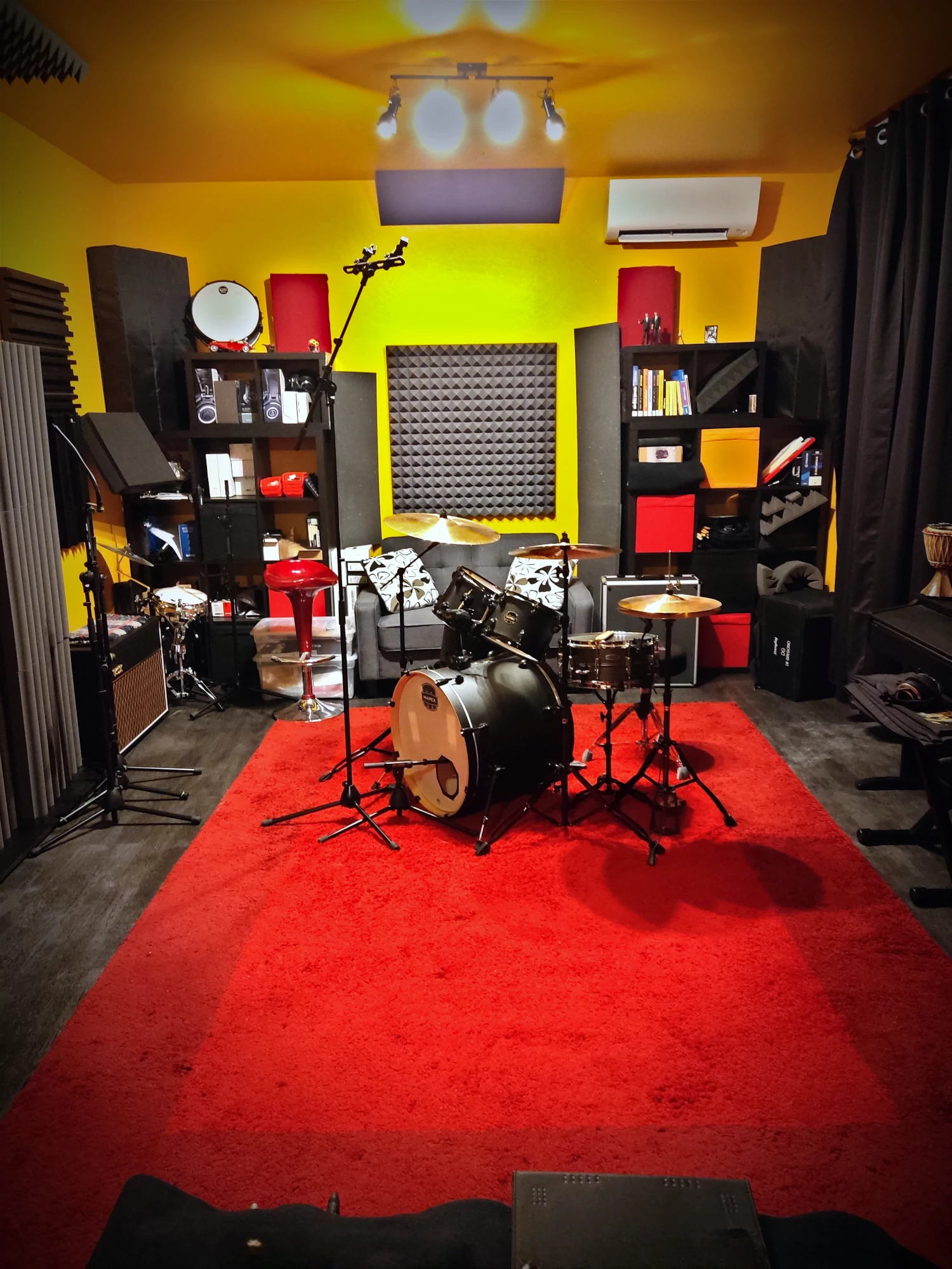 Studio 4